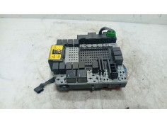 Recambio de caja reles / fusibles para volvo s80 i (184) d5 referencia OEM IAM 8645729   2