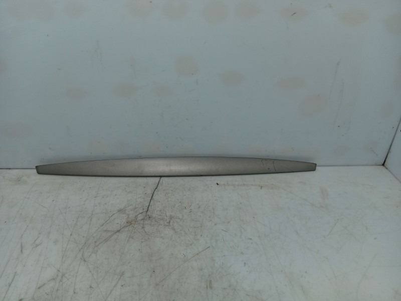 Recambio de moldura para bmw 1 (e87) 116 d referencia OEM IAM   