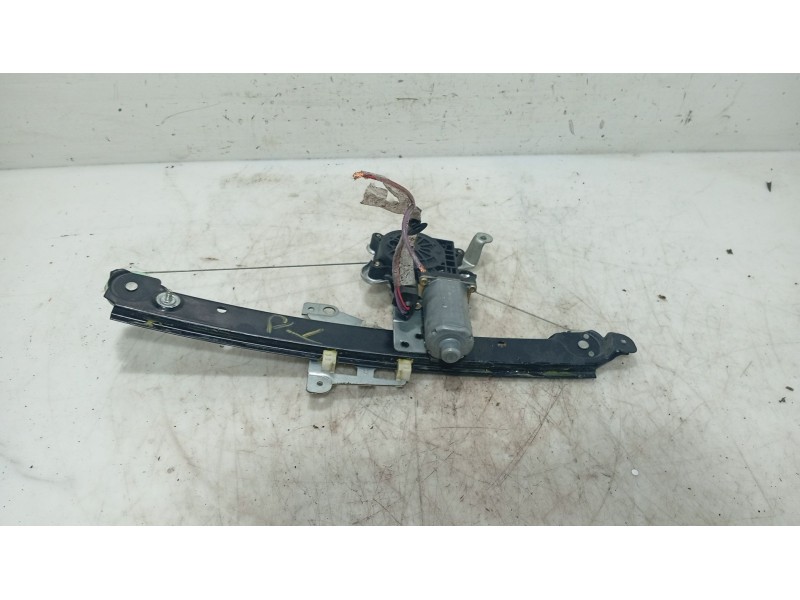 Recambio de elevalunas trasero derecho para volvo s80 i (184) d5 referencia OEM IAM 31253720  