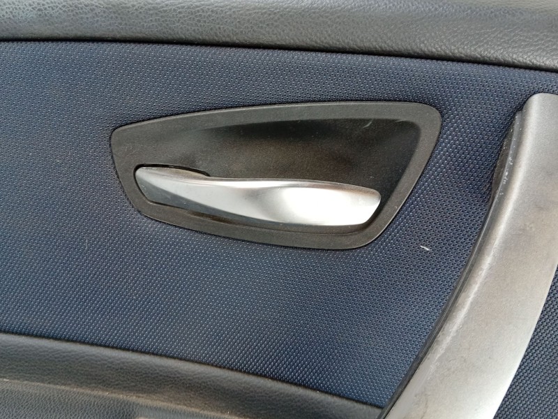 Recambio de maneta interior trasera derecha para bmw 1 (e87) 116 d referencia OEM IAM 51417145076 / 51417122662  