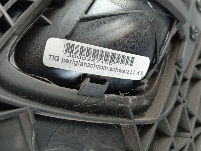 Recambio de maneta interior trasera derecha para bmw 1 (e87) 116 d referencia OEM IAM 51417145076 / 51417122662  