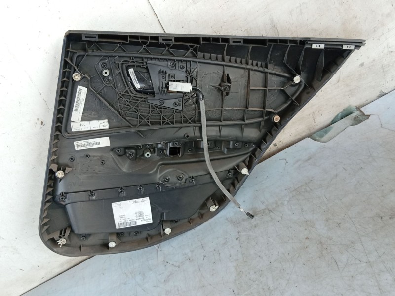 Recambio de maneta interior trasera derecha para bmw 1 (e87) 116 d referencia OEM IAM 51417145076 / 51417122662  