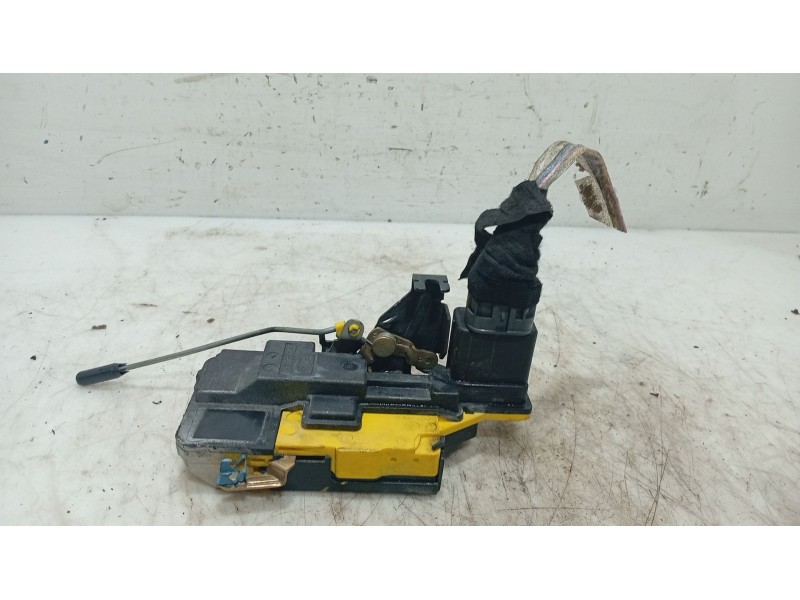 Recambio de cerradura puerta trasera izquierda para volvo s80 i (184) d5 referencia OEM IAM 30699754  