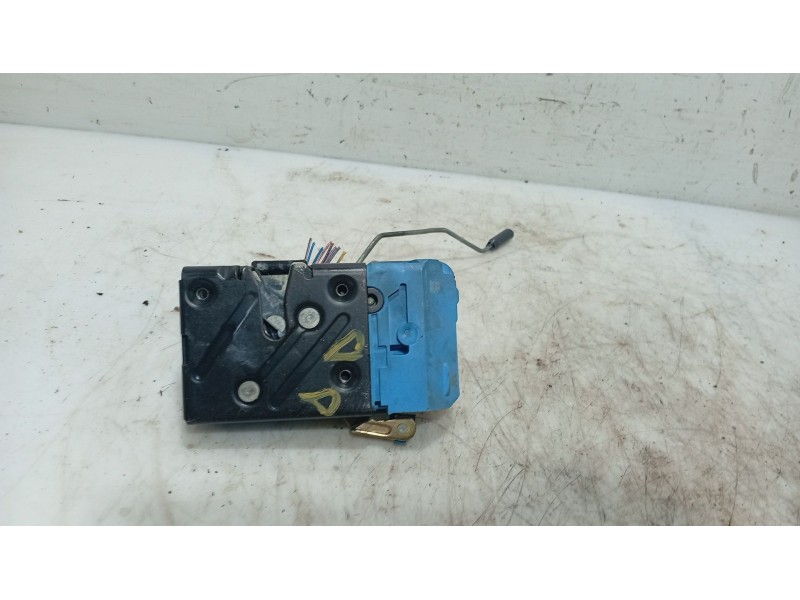 Recambio de cerradura puerta delantera derecha para volvo s80 i (184) d5 referencia OEM IAM 30699748  