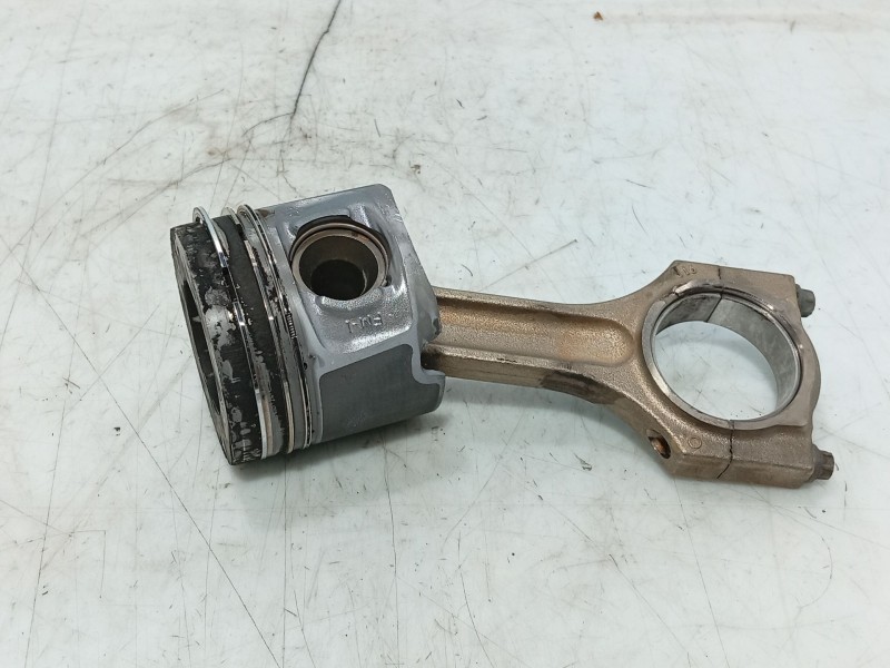 Recambio de piston para bmw 1 (e87) 116 d referencia OEM IAM   