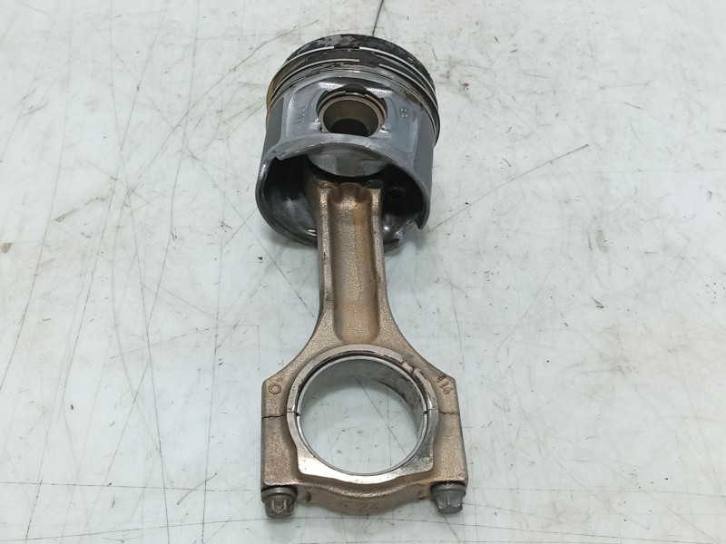 Recambio de piston para bmw 1 (e87) 116 d referencia OEM IAM   