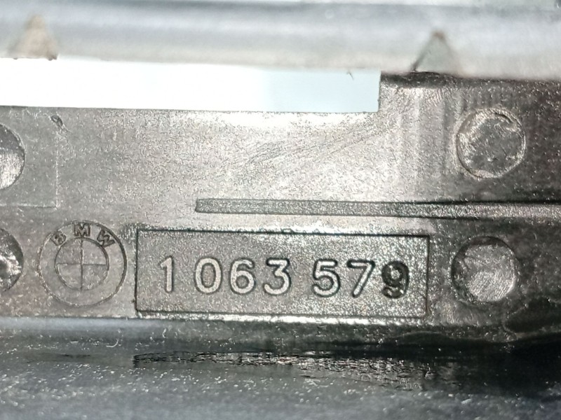 Recambio de apoyabrazos central para bmw 1 (e87) 116 d referencia OEM IAM   