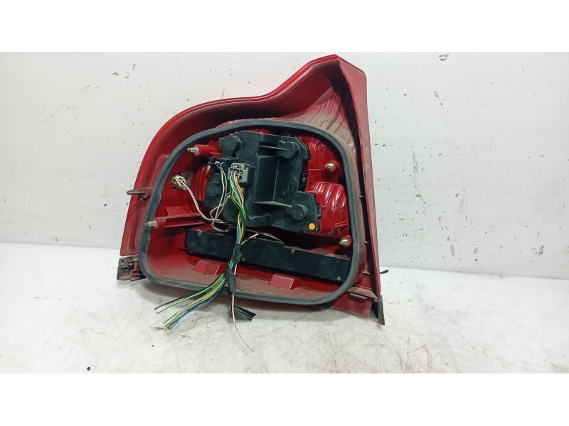 Recambio de piloto trasero derecho para volvo s80 i (184) d5 referencia OEM IAM 9187925  