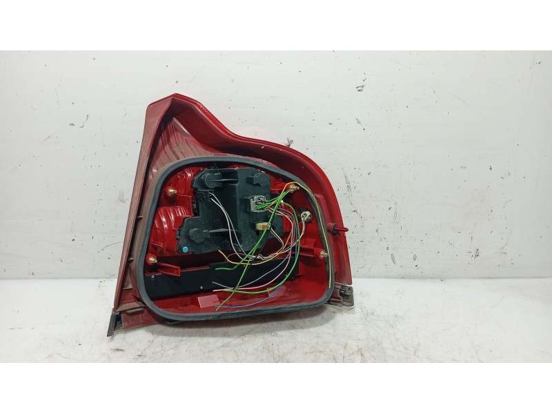 Recambio de piloto trasero izquierdo para volvo s80 i (184) d5 referencia OEM IAM 9187922  
