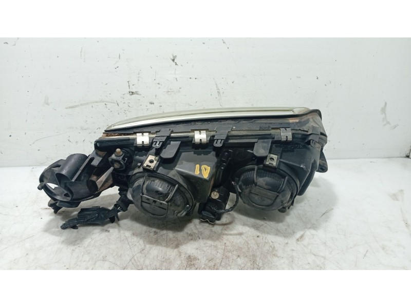 Recambio de faro izquierdo para volvo s80 i (184) d5 referencia OEM IAM 8693555  