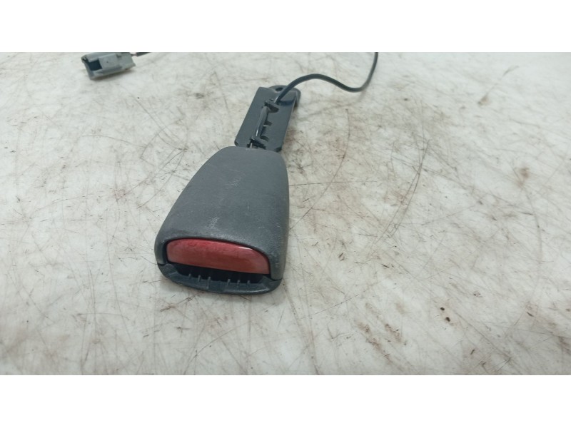 Recambio de anclaje cinturon delantero izquierdo para volvo s80 i (184) d5 referencia OEM IAM   