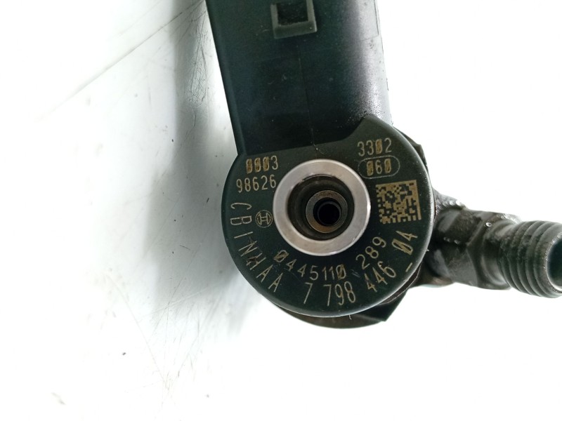 Recambio de inyector para bmw 1 (e87) 116 d referencia OEM IAM 13537798446  