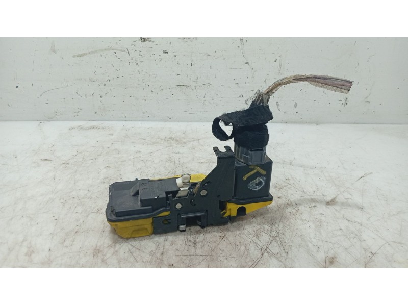 Recambio de cerradura puerta trasera derecha para volvo s80 i (184) d5 referencia OEM IAM 30699756  