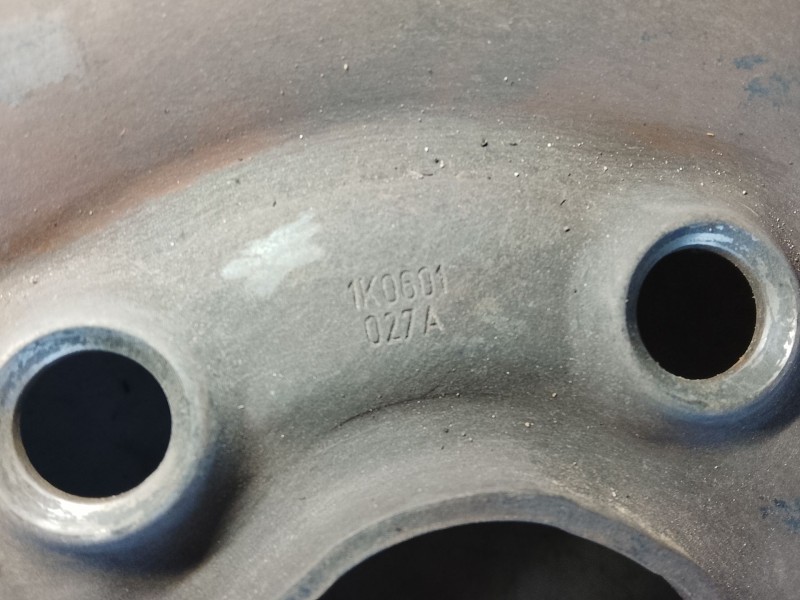 Recambio de llanta trasera izquierda para seat altea (5p1) 1.9 tdi referencia OEM IAM 1K0601027K03C  