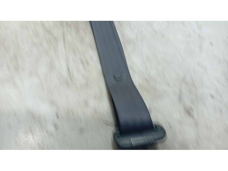 Recambio de cinturon seguridad trasero central para volvo s80 i (184) d5 referencia OEM IAM 8639878  