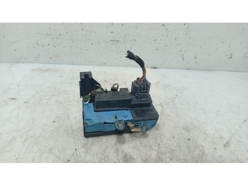 Recambio de cerradura puerta delantera izquierda para volvo s80 i (184) d5 referencia OEM IAM 30699746  