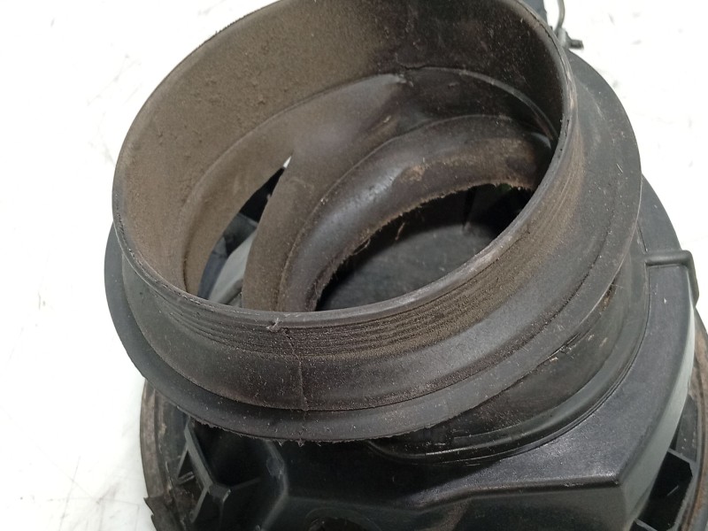 Recambio de tapa exterior combustible para bmw 1 (e87) 116 d referencia OEM IAM   