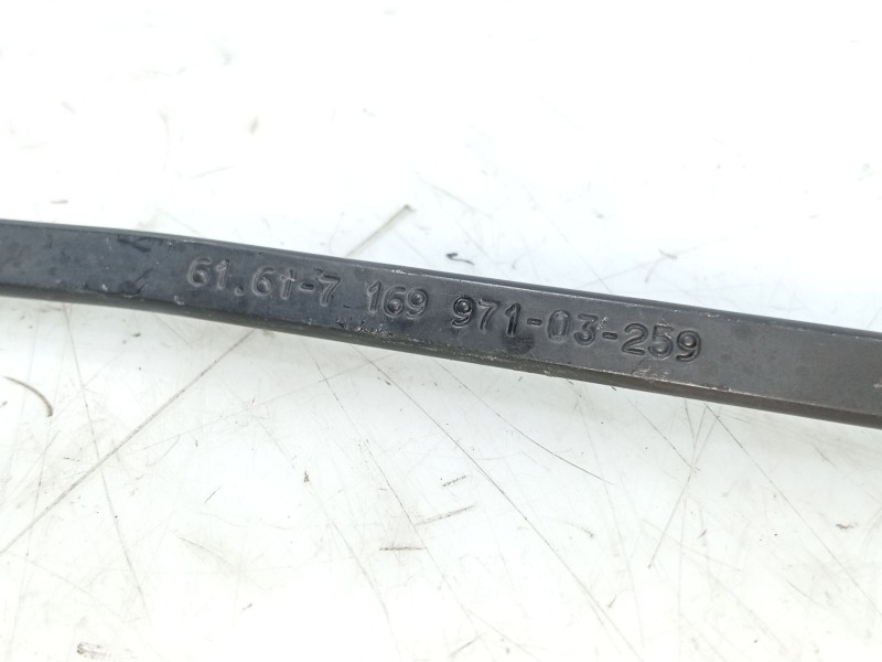 Recambio de brazo limpia delantero izquierdo para bmw 1 (e87) 116 d referencia OEM IAM 61619450003  