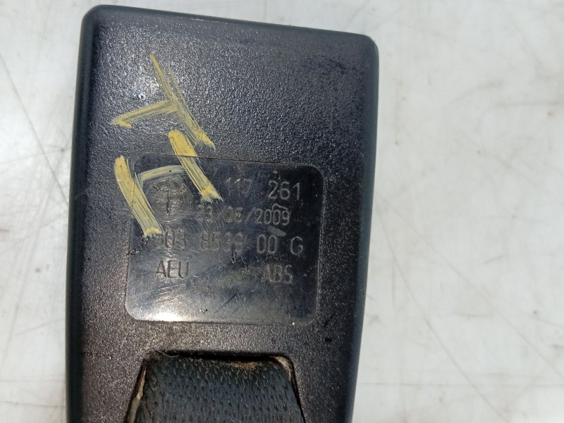 Recambio de anclaje cinturon trasero izquierdo para bmw 1 (e87) 116 d referencia OEM IAM   