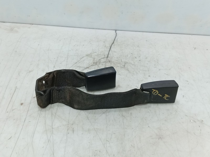 Recambio de anclaje cinturon trasero derecho para bmw 1 (e87) 116 d referencia OEM IAM   