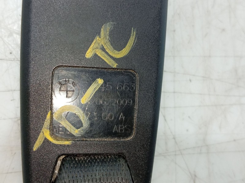Recambio de anclaje cinturon trasero derecho para bmw 1 (e87) 116 d referencia OEM IAM   