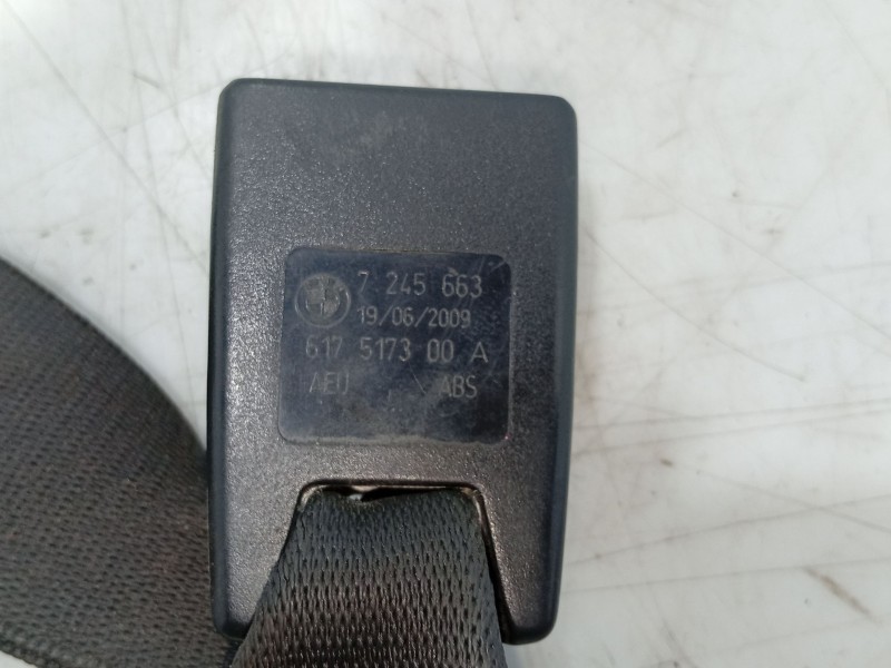 Recambio de anclaje cinturon trasero derecho para bmw 1 (e87) 116 d referencia OEM IAM   
