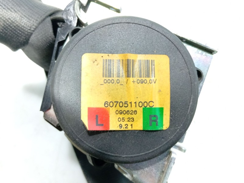 Recambio de cinturon seguridad trasero derecho para bmw 1 (e87) 116 d referencia OEM IAM 72117069964  