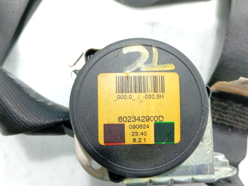 Recambio de cinturon seguridad trasero central para bmw 1 (e87) 116 d referencia OEM IAM NOCOMERCIAL  