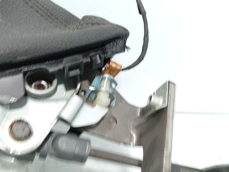 Recambio de palanca freno de mano para bmw 1 (e87) 116 d referencia OEM IAM 34406782749  