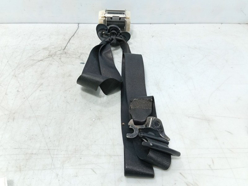Recambio de cinturon seguridad delantero derecho para bmw 1 (e87) 116 d referencia OEM IAM 72119117220  