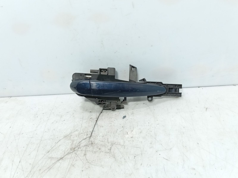 Recambio de maneta exterior delantera derecha para bmw 1 (e87) 116 d referencia OEM IAM 51217207552  