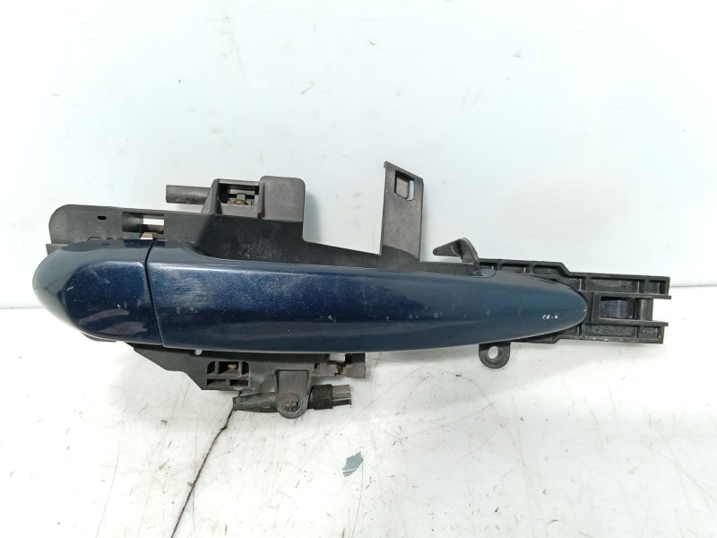 Recambio de maneta exterior delantera derecha para bmw 1 (e87) 116 d referencia OEM IAM 51217207552  