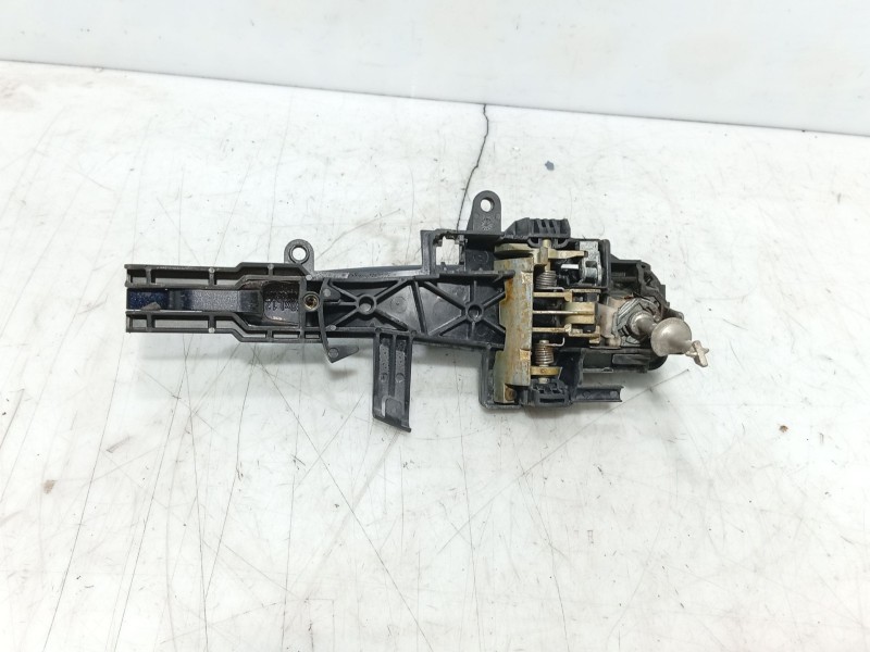 Recambio de maneta exterior delantera izquierda para bmw 1 (e87) 116 d referencia OEM IAM 51217207551  