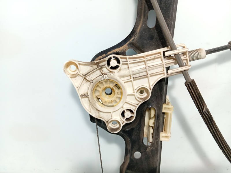 Recambio de elevalunas delantero derecho para bmw 1 (e87) 116 d referencia OEM IAM 51337138466  