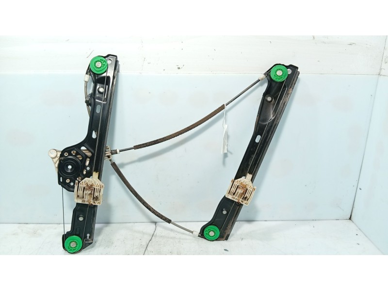 Recambio de elevalunas delantero izquierdo para bmw 1 (e87) 116 d referencia OEM IAM 51337138465  