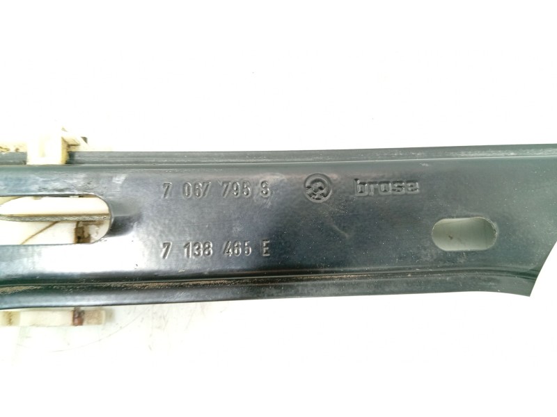 Recambio de elevalunas delantero izquierdo para bmw 1 (e87) 116 d referencia OEM IAM 51337138465  