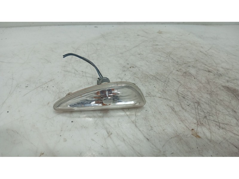 Recambio de piloto lateral delantero derecho para hyundai i20 i (pb, pbt) 1.2 referencia OEM IAM 923021J000  