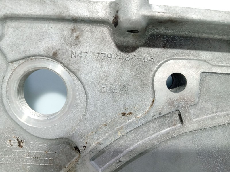 Recambio de tapa distribucion para bmw 1 (e87) 116 d referencia OEM IAM   