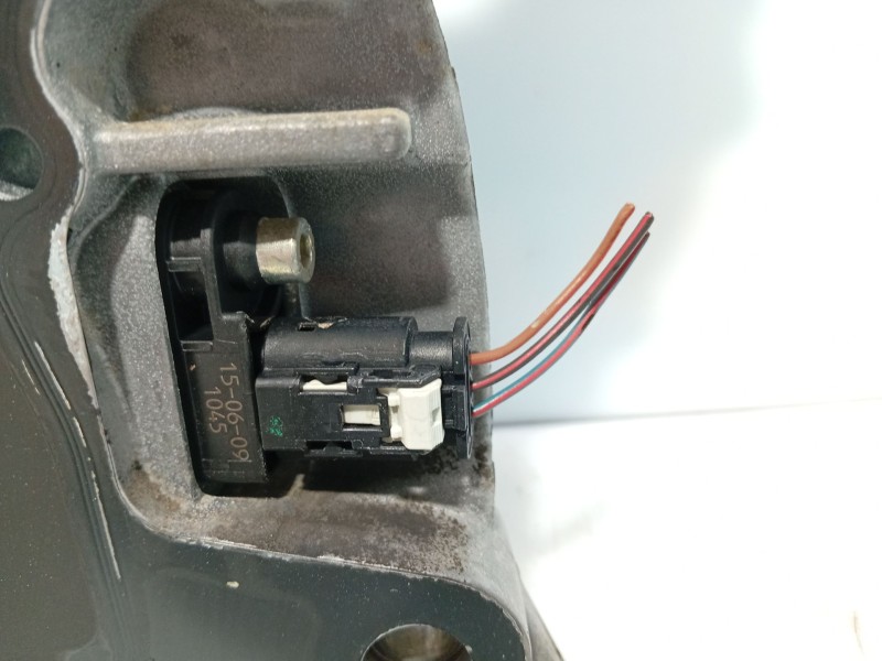 Recambio de tapa distribucion para bmw 1 (e87) 116 d referencia OEM IAM   
