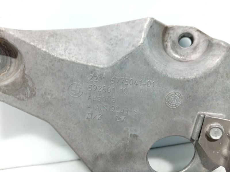 Recambio de soporte para bmw 1 (e87) 116 d referencia OEM IAM   