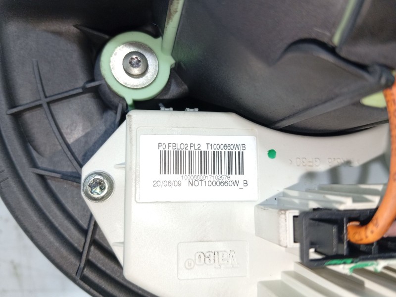 Recambio de ventilador calefaccion para bmw 1 (e87) 116 d referencia OEM IAM 64119227670  