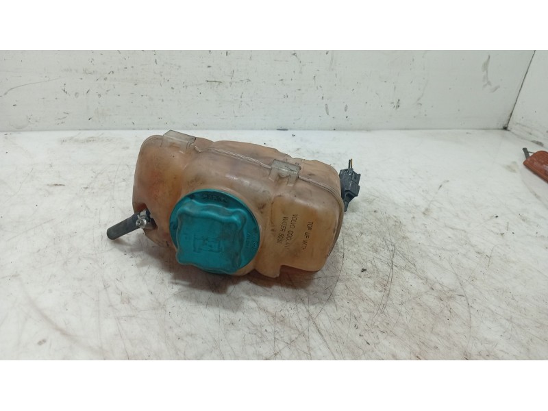 Recambio de deposito expansion para volvo s80 i (184) d5 referencia OEM IAM 30741973  