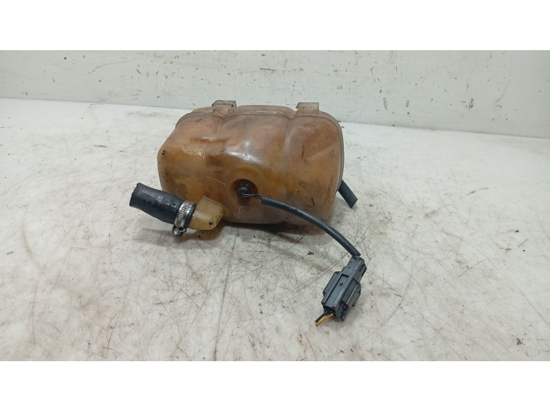 Recambio de deposito expansion para volvo s80 i (184) d5 referencia OEM IAM 30741973  
