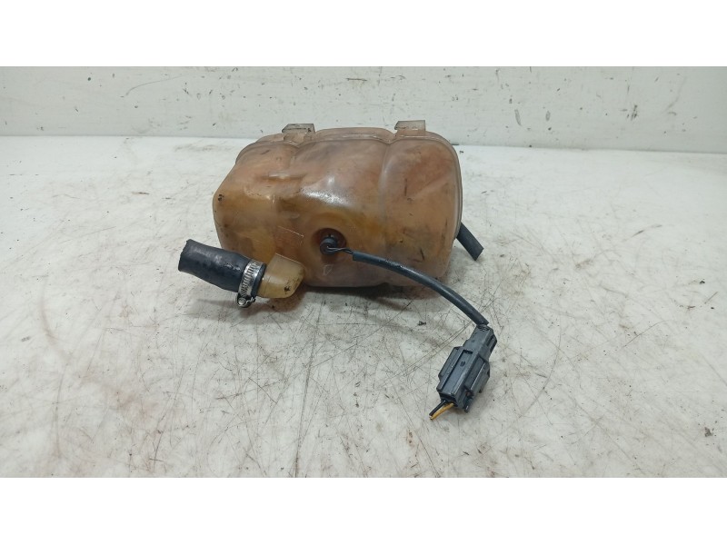 Recambio de deposito expansion para volvo s80 i (184) d5 referencia OEM IAM 30741973  