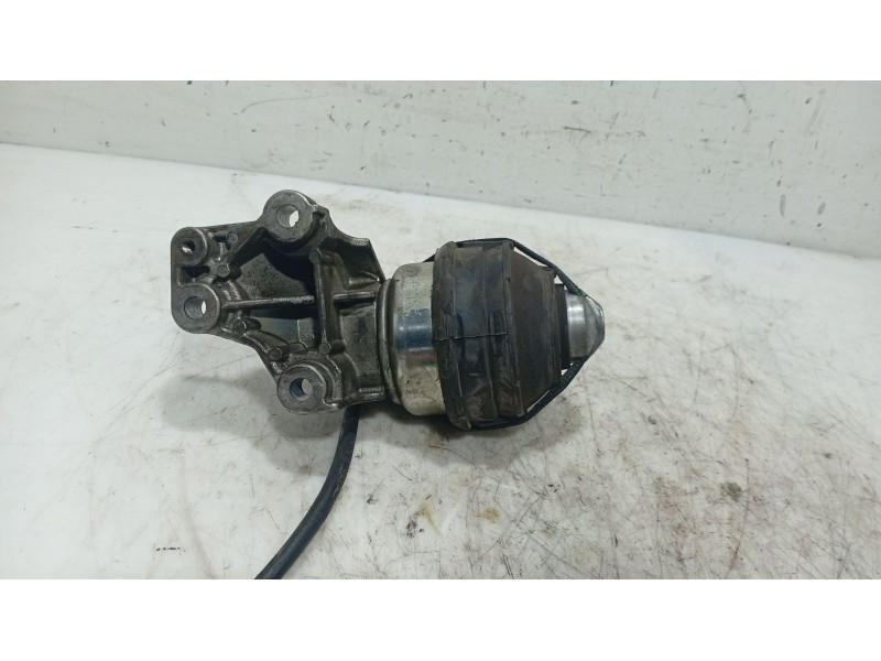 Recambio de soporte para volvo s80 i (184) d5 referencia OEM IAM   