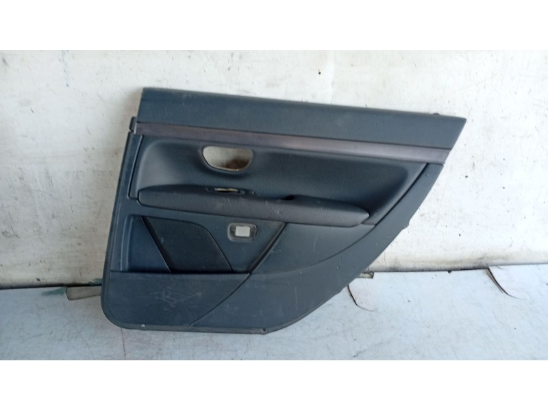Recambio de guarnecido puerta trasera derecha para volvo s80 i (184) d5 referencia OEM IAM   