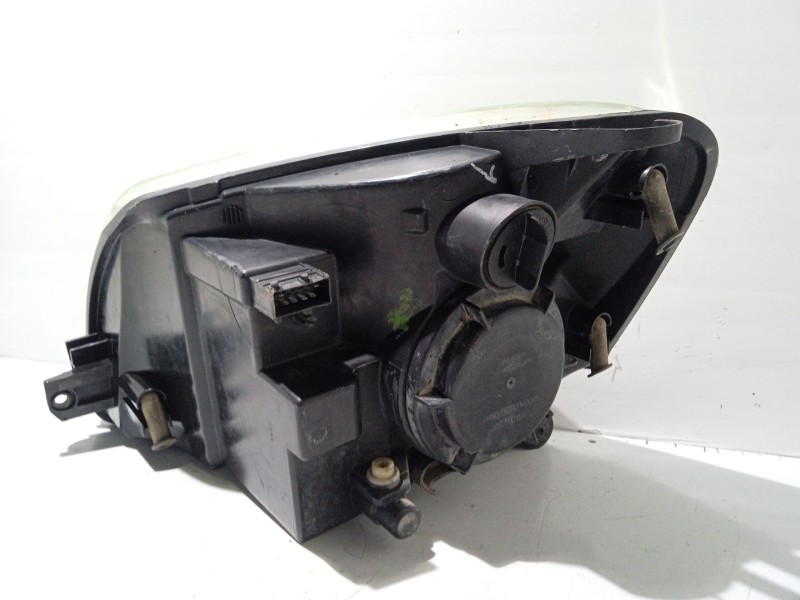 Recambio de faro derecho para citroën berlingo referencia OEM IAM 9644150880  