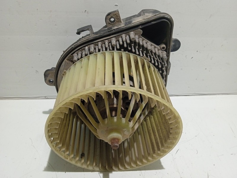 Recambio de ventilador calefaccion para citroën jumpy 1.9 diesel referencia OEM IAM 9041220837  