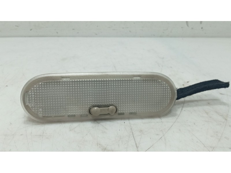 Recambio de luz interior para dacia logan mcv (ks_) 1.5 dci (ks0k) referencia OEM IAM   