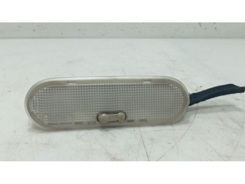 Recambio de luz interior para dacia logan mcv (ks_) 1.5 dci (ks0k) referencia OEM IAM   